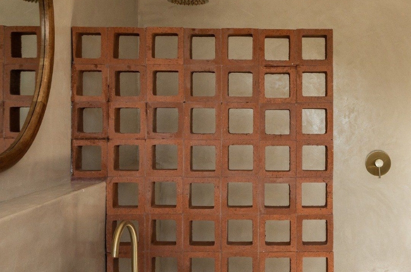 Products, Hellas Stones